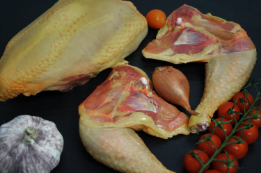 Poulet jaune 100 jours d‘élevage